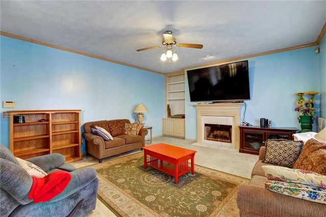 3025 Ridge Oak Drive, Suwanee, GA 30024