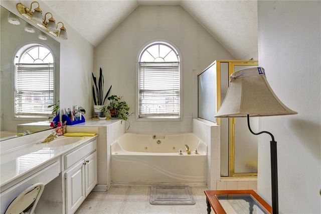 3025 Ridge Oak Drive, Suwanee, GA 30024