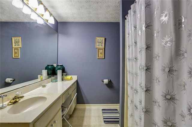 3025 Ridge Oak Drive, Suwanee, GA 30024