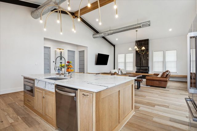 17810 County Road 125, Pearland, TX 77581