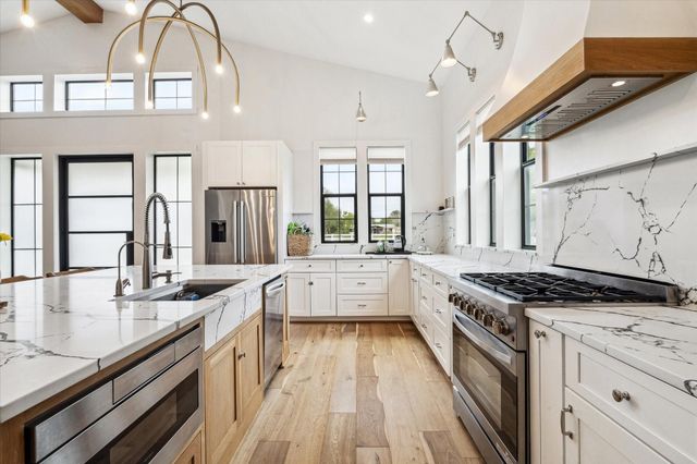 17810 County Road 125, Pearland, TX 77581