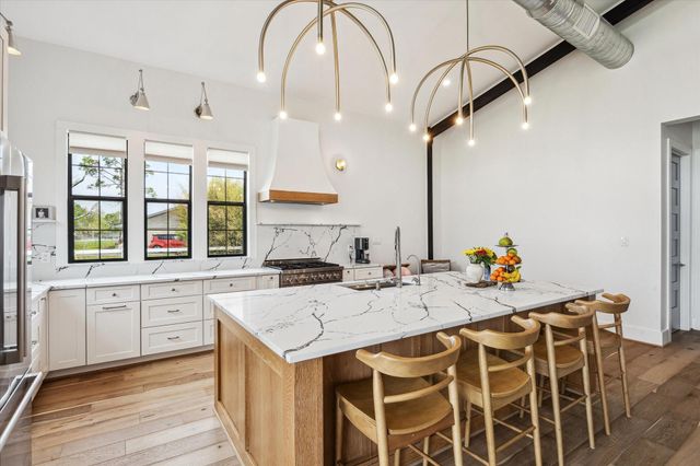 17810 County Road 125, Pearland, TX 77581