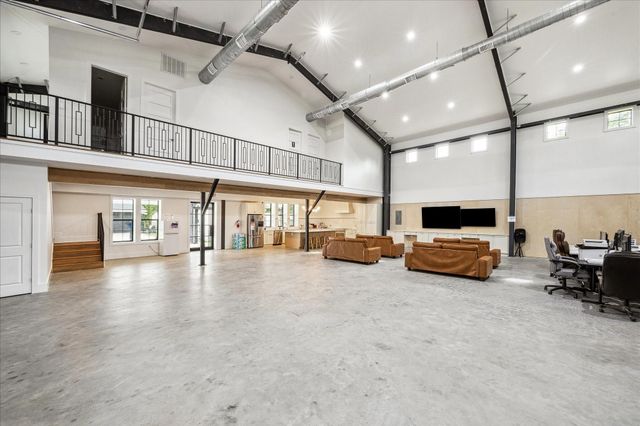 17810 County Road 125, Pearland, TX 77581