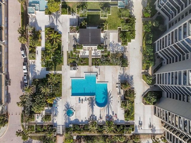 1211 GULF OF MEXICO DRIVE 403, Longboat Key, FL 34228