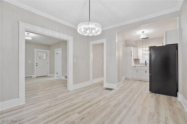 265 Charles Avenue NE, Warren, OH 44483