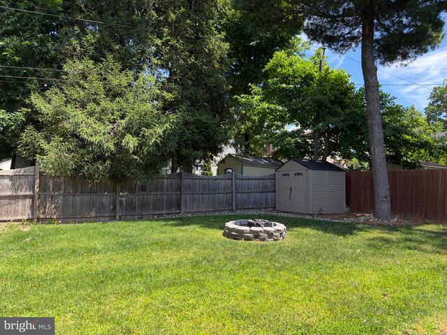 2131 CURTIS AVE, Abington, PA 19001