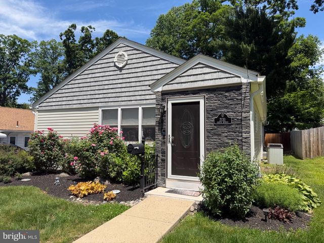 2131 CURTIS AVE, Abington, PA 19001