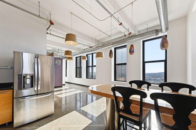 350 Saint Peter Street 909, Saint Paul, MN 55102