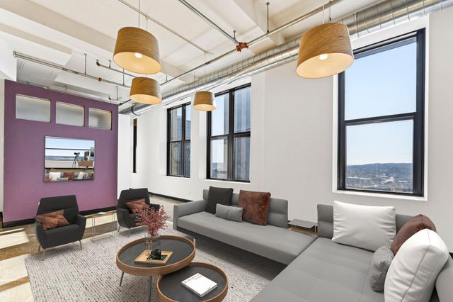 350 Saint Peter Street 909, Saint Paul, MN 55102