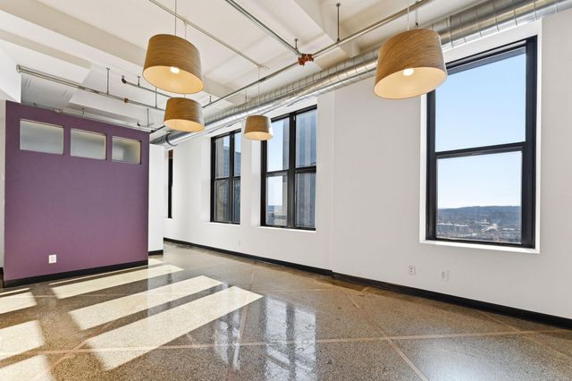 350 Saint Peter Street 909, Saint Paul, MN 55102