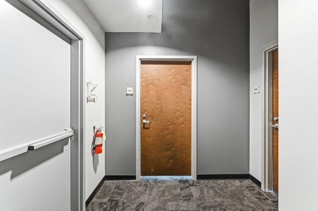 350 Saint Peter Street 909, Saint Paul, MN 55102