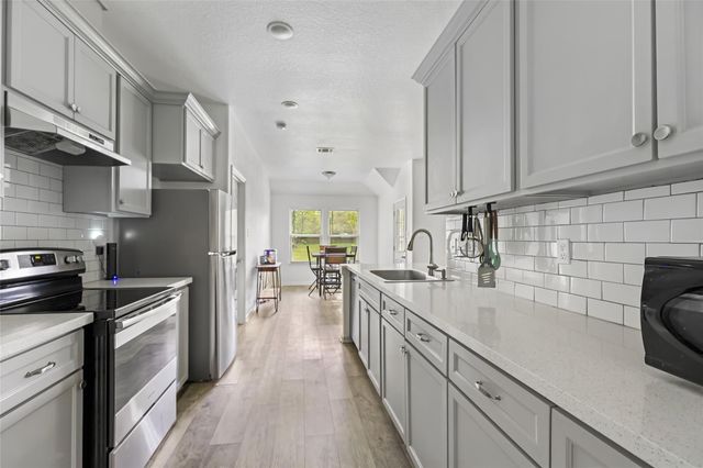 451 County Road 2358, Hardin, TX 77575
