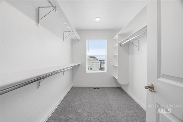 1216 Stirling Meadows Ct, Middleton, ID 83644