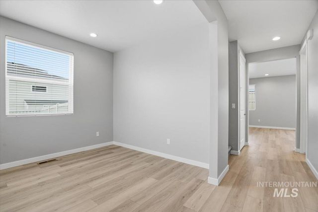 1216 Stirling Meadows Ct, Middleton, ID 83644