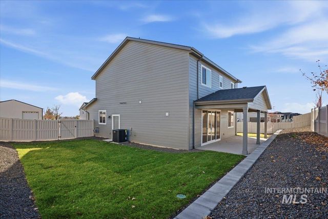 1216 Stirling Meadows Ct, Middleton, ID 83644