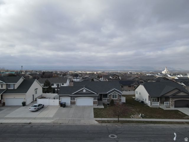 2129 N BERRA BLVD, Tooele, UT 84074