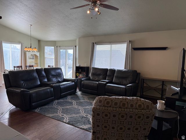 2129 N BERRA BLVD, Tooele, UT 84074