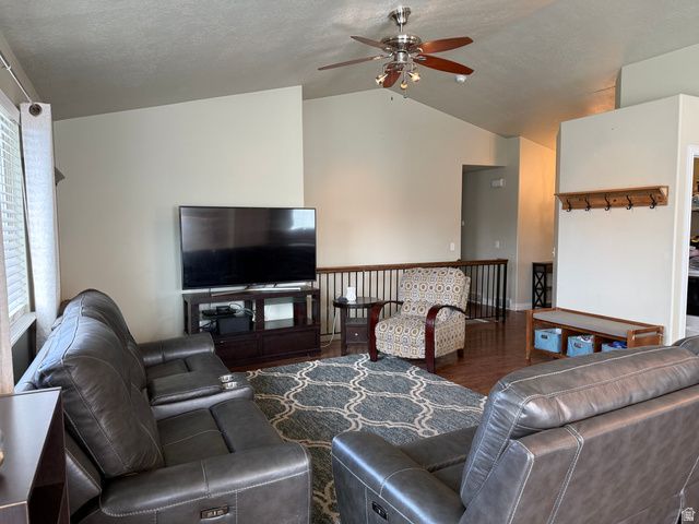 2129 N BERRA BLVD, Tooele, UT 84074