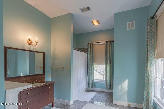611 N Union Street, Natchez, MS 39120