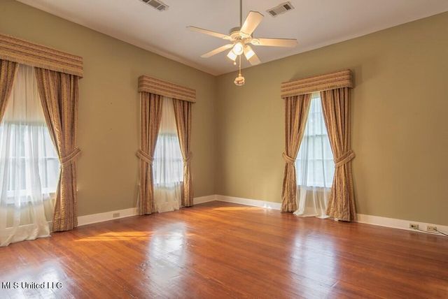 611 N Union Street, Natchez, MS 39120