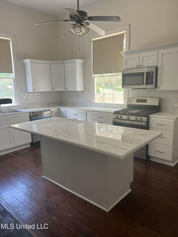 611 N Union Street, Natchez, MS 39120