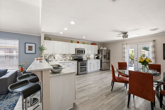 4136 Justin Drive, Fort Worth, TX 76244