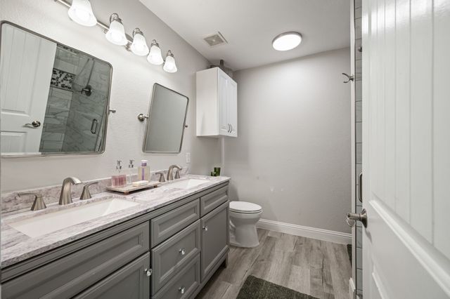 4136 Justin Drive, Fort Worth, TX 76244