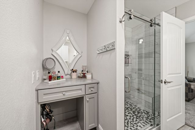 4136 Justin Drive, Fort Worth, TX 76244