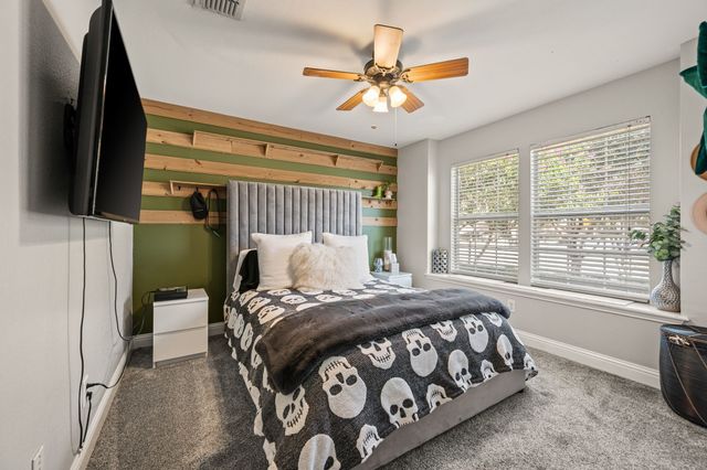 4136 Justin Drive, Fort Worth, TX 76244