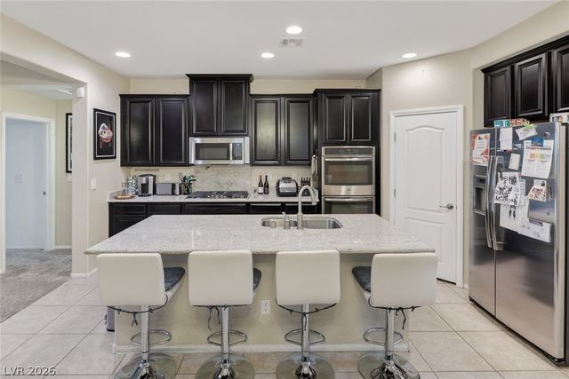 10615 College Hill Avenue, Las Vegas, NV 89166