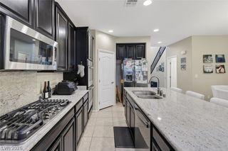 10615 College Hill Avenue, Las Vegas, NV 89166