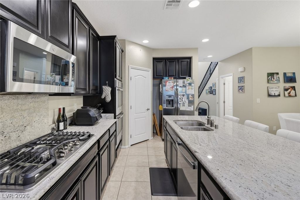 10615 College Hill Avenue, Las Vegas, NV 89166