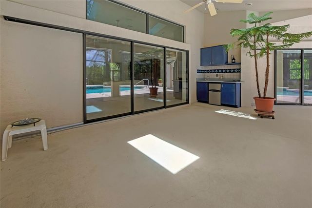 862 W NATIONAL STREET, Hernando, FL 34442