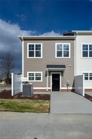 1900 Everitt Street, Greensboro, NC 27401