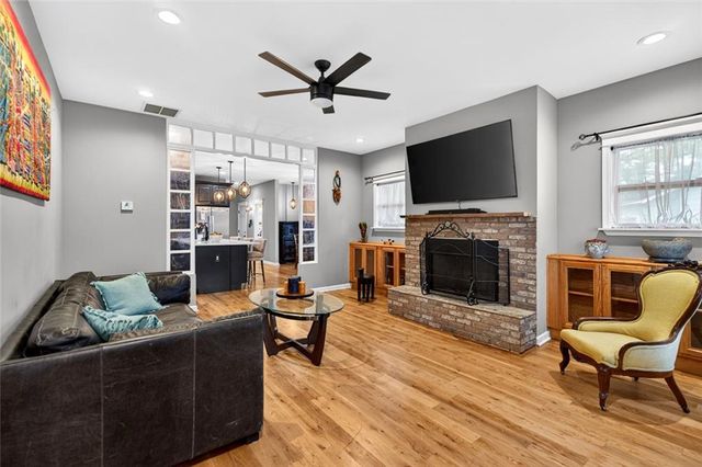 1895 Defoor Avenue NW, Atlanta, GA 30318