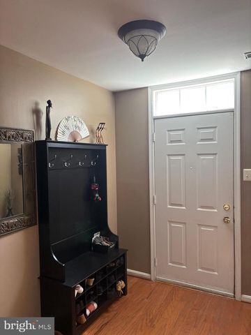 6239 DEEP RIVER CYN, Columbia, MD 21045