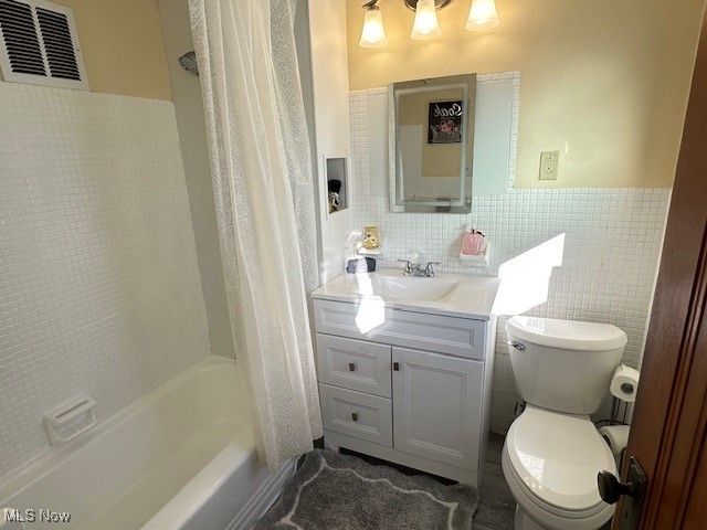 3811 W 135th Street, Cleveland, OH 44111