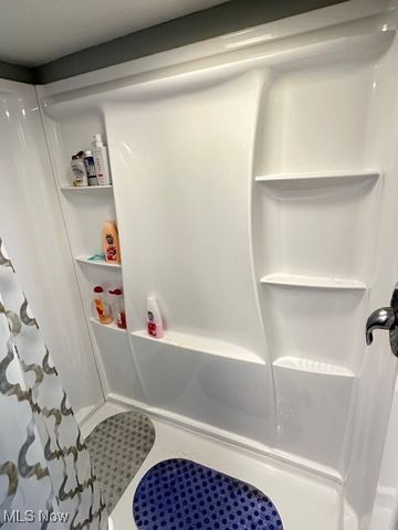 3811 W 135th Street, Cleveland, OH 44111