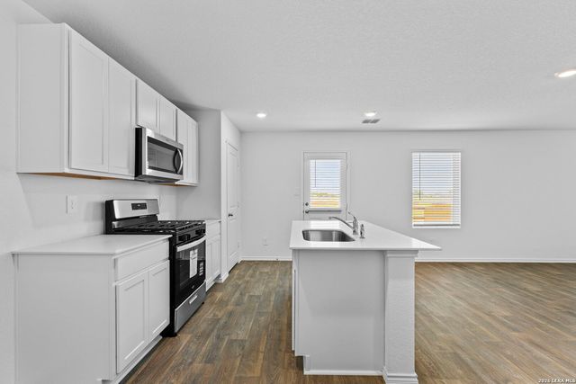 4255 Marjoram Landing, Von Ormy, TX 78073