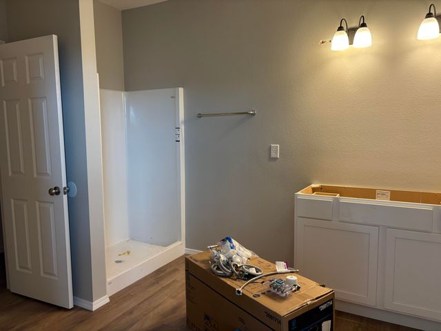 1310 E 476th Road, Bolivar, MO 65613