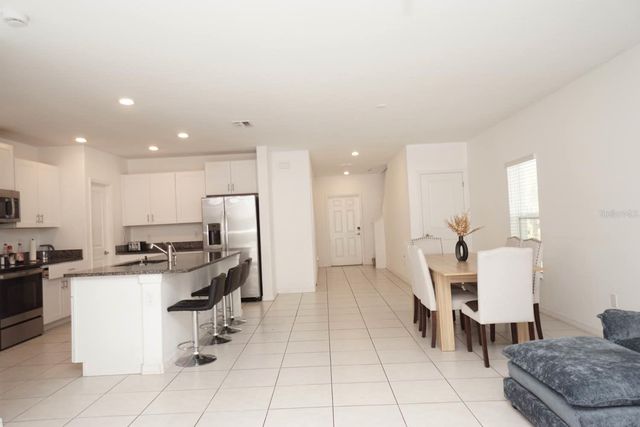 6417 TEN ACRE COURT, Zephyrhills, FL 33541