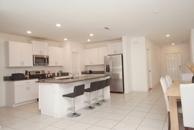 6417 TEN ACRE COURT, Zephyrhills, FL 33541