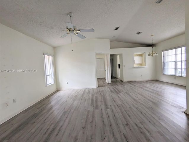 532 SE 21st Dr, Homestead, FL 33033
