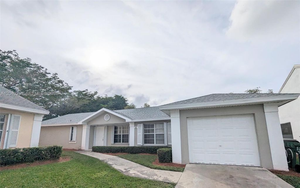 532 SE 21st Dr, Homestead, FL 33033