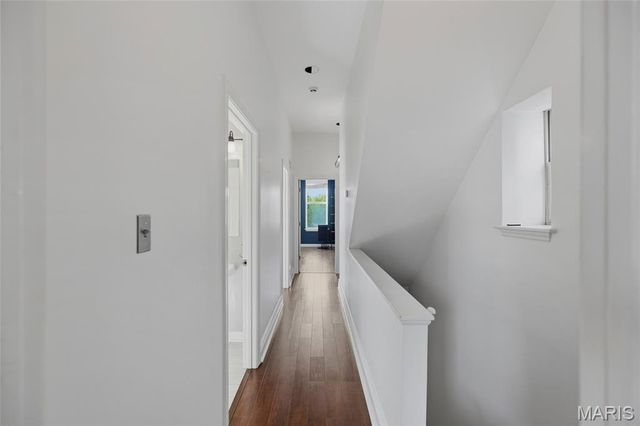1906 Wyoming Street, St Louis, MO 63118