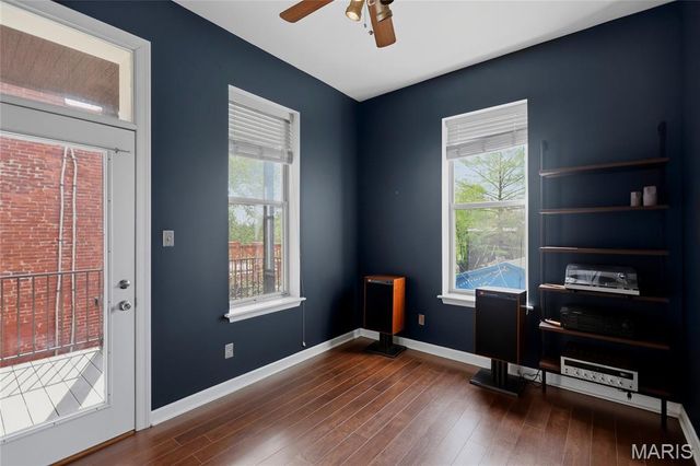 1906 Wyoming Street, St Louis, MO 63118