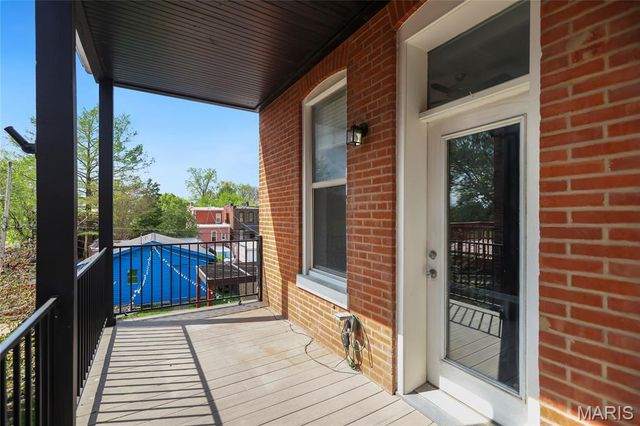 1906 Wyoming Street, St Louis, MO 63118