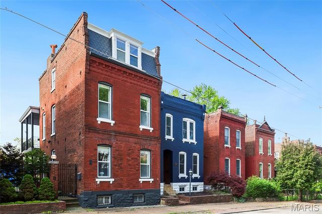 1906 Wyoming Street, St Louis, MO 63118