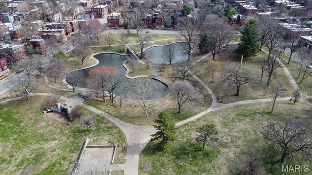 1906 Wyoming Street, St Louis, MO 63118