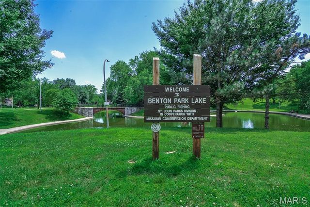1906 Wyoming Street, St Louis, MO 63118
